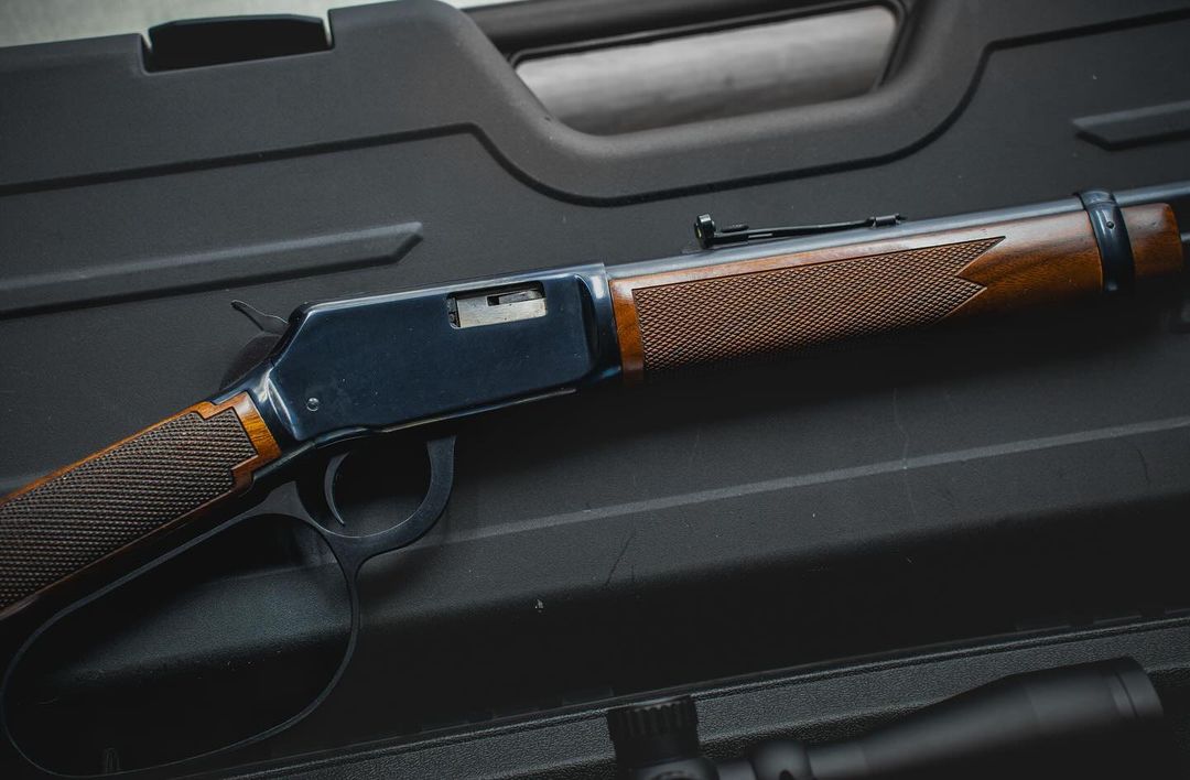 PrimaryArms's tweet image. Old  or New  👇🤔👆

Check out these awesome 22 LR builds from @mypointofpew and let us know which one grabs your attention more?
Lever Action Or Semi Automatic? Today we leave the choice up to you 👀

#primaryarmsonline #22LR  #GunBuilders #GunLovers