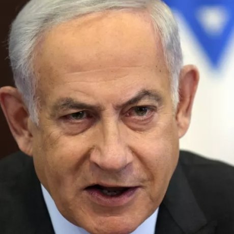 LoeilMedias1's tweet photo. Selon un expert militaire.

L’armée israélienne est lâche, faible, fragile et vaincue de l’intérieur. 

Son courage n’apparaît que dans le meurtre de civils, mais lorsqu’elle affronte un tireur, même avec une arme simple, elle devient terrifiée, et c’est ce que révèlent les événements de Gaza.

Avec tous les crimes de guerre odieux et sans précédent commis par l'armée israélienne dans la bande de Gaza. 

Lorsque les Israéliens se réveilleront de l'ivresse de la vengeance, ils découvriront que la plus grande mission entreprise par Netanyahou, est d'avoir envoyé leurs enfants à Gaza pour y retourner. 

En morceaux, invalides, blessés, ou restes d'êtres humains, vivant psychologiquement détruits. moralement.