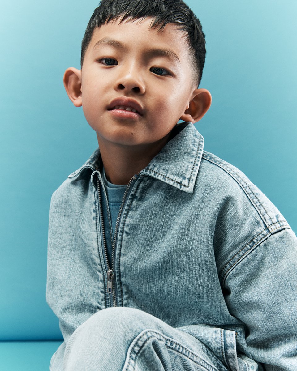 hmmexico's tweet photo. Esta temporada, todo gira alrededor de la mezclilla 💙 #HMKids 
https://t.co/nLk6JarGV4 https://t.co/zSQOzoZ0iu