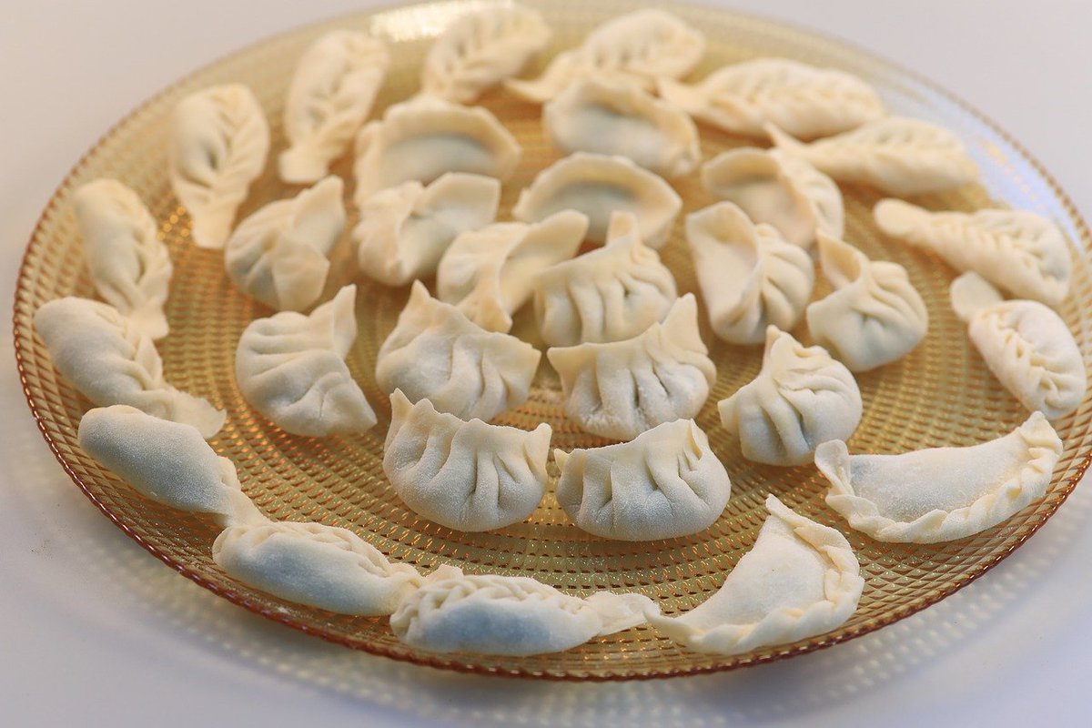 AGlattauer's tweet photo. Soyez audacieux comme le Dragon : rugissez vers vos rêves 🐉

#NouvelAnChinois #Dragon #nouvelanchinois2024 #raviolischinois #chinois #China #ChineseNewYear2024 #Chinese #ChineseNewYear #audacieux #reves https://t.co/rKo4NAPKnb