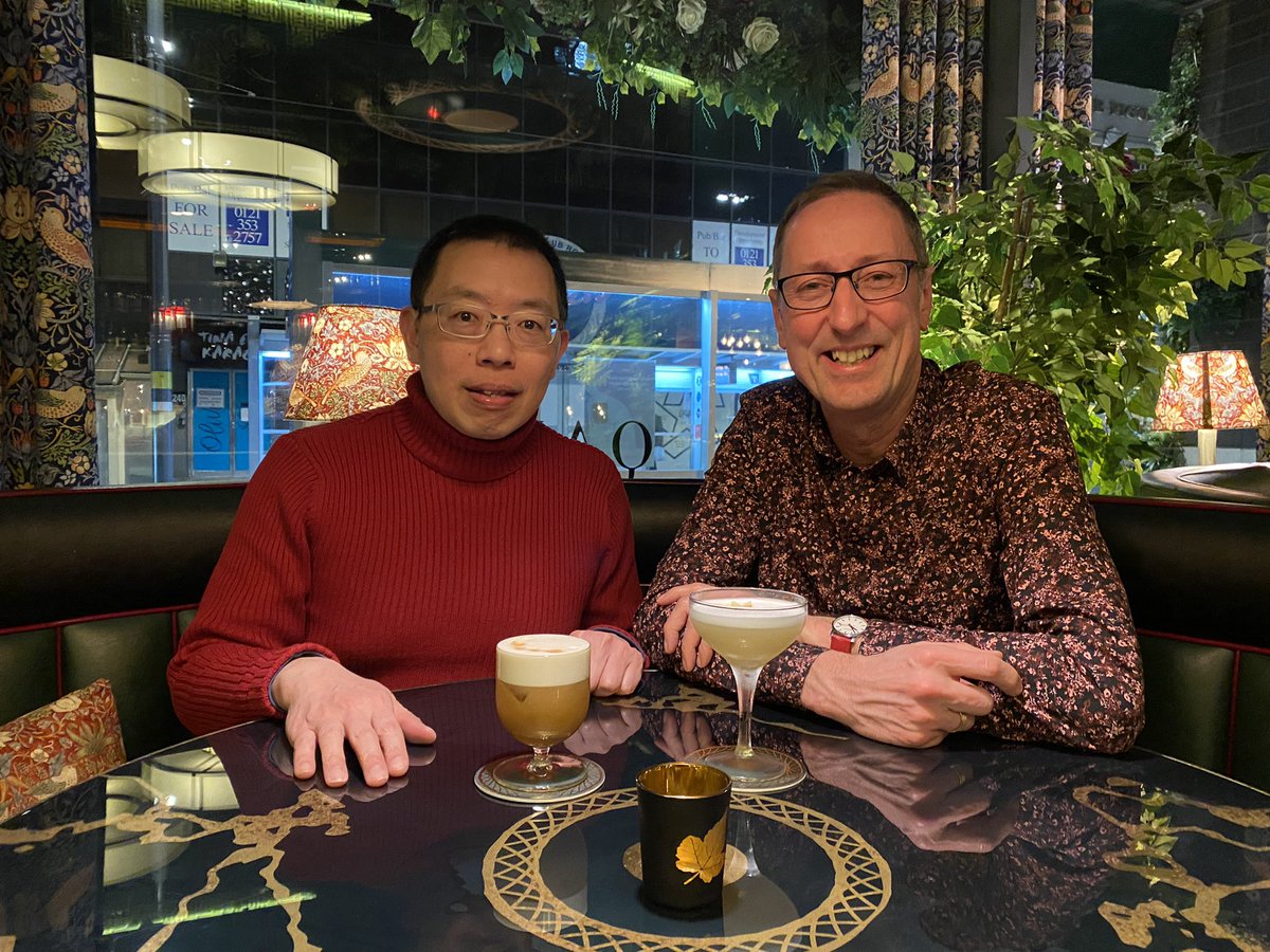 And a barnstorming end to the weekend: me being treated to <a href="/QavaliUK/">Qavali</a>’s tasting menu: great/interesting food (too much, if anything); lovely staff; funky venue.