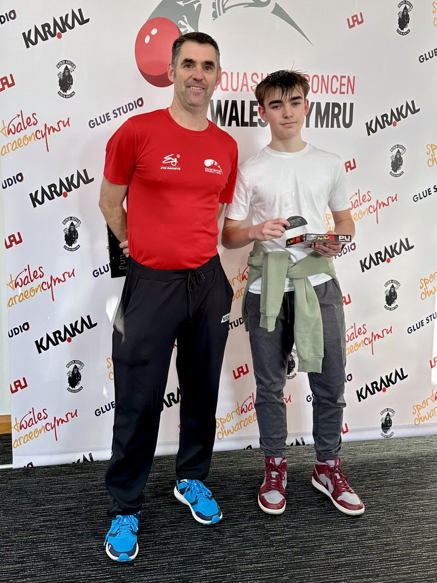 cmawillis's tweet photo. Brilliant weekend at the @karakaluk Welsh Junior Closed. Well done to all the competitors and huge thanks to @sqwales @GtSquash and all involved with the organising of yet another great event. https://t.co/4kwPvj1IcY