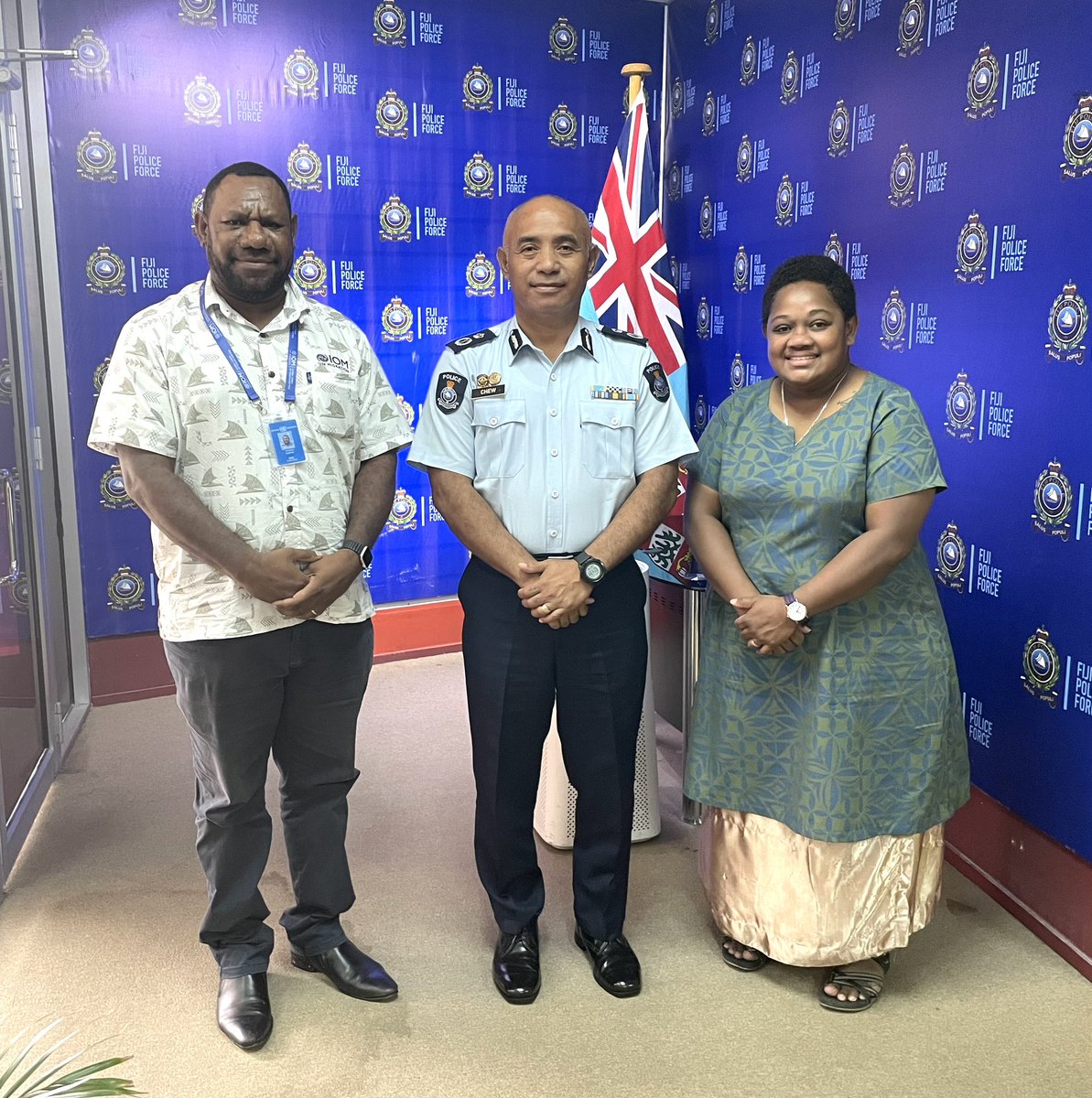 IOM Fiji Chief of Mission met today with Fiji’s Acting Commissioner for Police Mr. Juki Fong Chew to discuss cooperation with Fiji Police Force on strengthening their capacity to deal with online and technology-based trafficking in persons