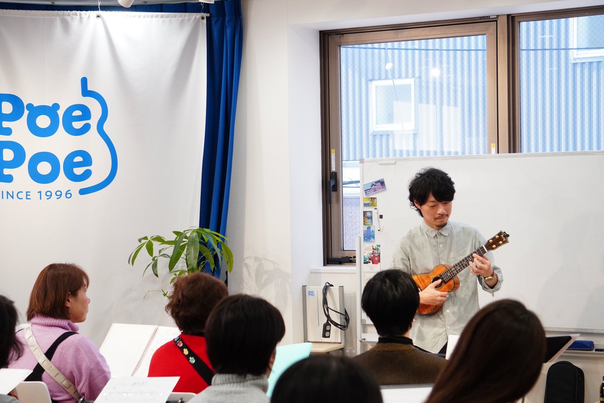 ポエポエのロゴと一緒に写れたのほんとに嬉しい♪