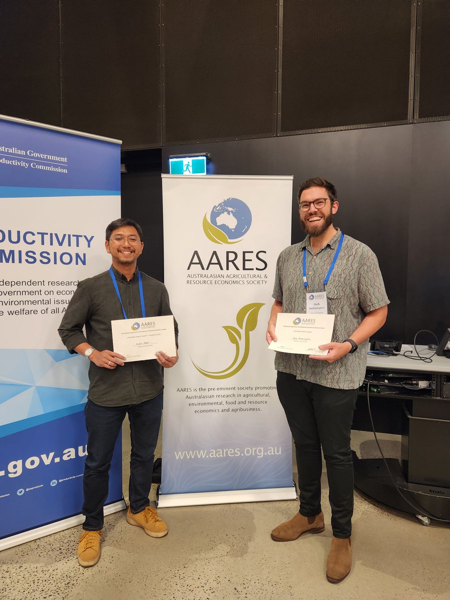 🎉Kudos to Team GFAR for their outstanding participation at the @AARES_Inc #AARES2024 conference in Canberra last week. Special congrats to @Jackbheth & @ridaakzar for winning the Best Poster Award and the People's Choice Poster Award. Your hard work has made us incredibly proud!
