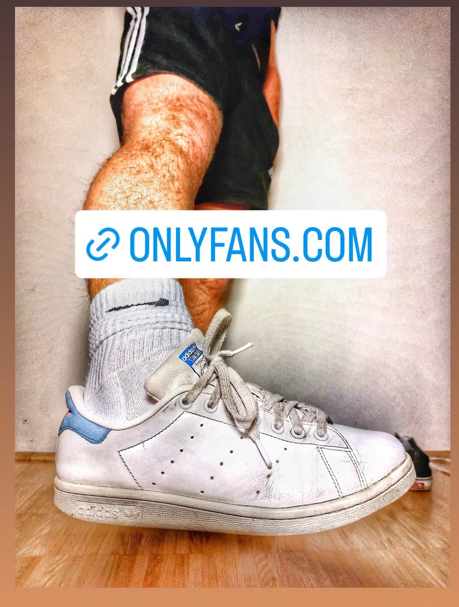 socks99334's tweet photo. #masterfeet #master #cashmaster #cashslave #findom #slave #feetslave #feetfetish #blacksocks #socks #feet #moneyslave #malefeet #malesocks #boyfeet #trampling #paypig #rtcashmaster #dirtysocks https://t.co/Q1Mvp4E6CP