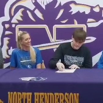 #NewProfilePic My oldest son <a href="/ChadBairdJr/">Chad Baird Jr</a>  signed on #nationalsigningday to commit to playing college football with <a href="/BrevardCollege/">Brevard College</a> . #proudmom