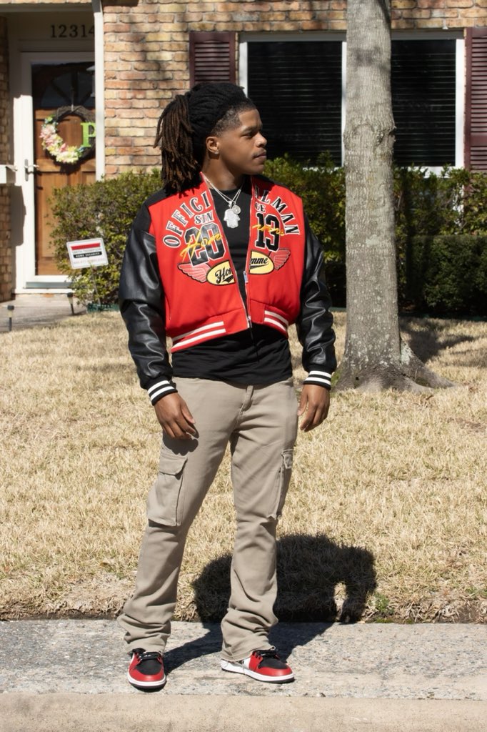 vanus__'s tweet image. They wrote me off, I flipped the pages📝