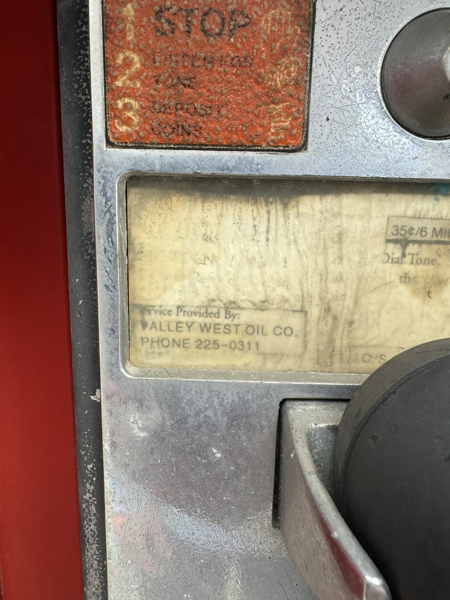 Documenting the continued deterioration of this relic one last time in West Des Moines, Iowa. @projectpayphone Coin vault drilled since last post. Will report any relics of telephony from new locale outside Vegas. Sayonara old buddy!