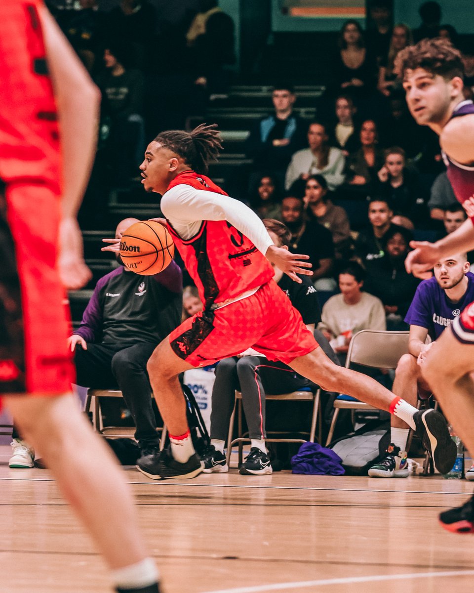 Nice to see Loughborough alumni and <a href="/BUCSsport/">BUCS</a> champion Reis Pinnock back on campus for today's game. 

#BritishBasketball
