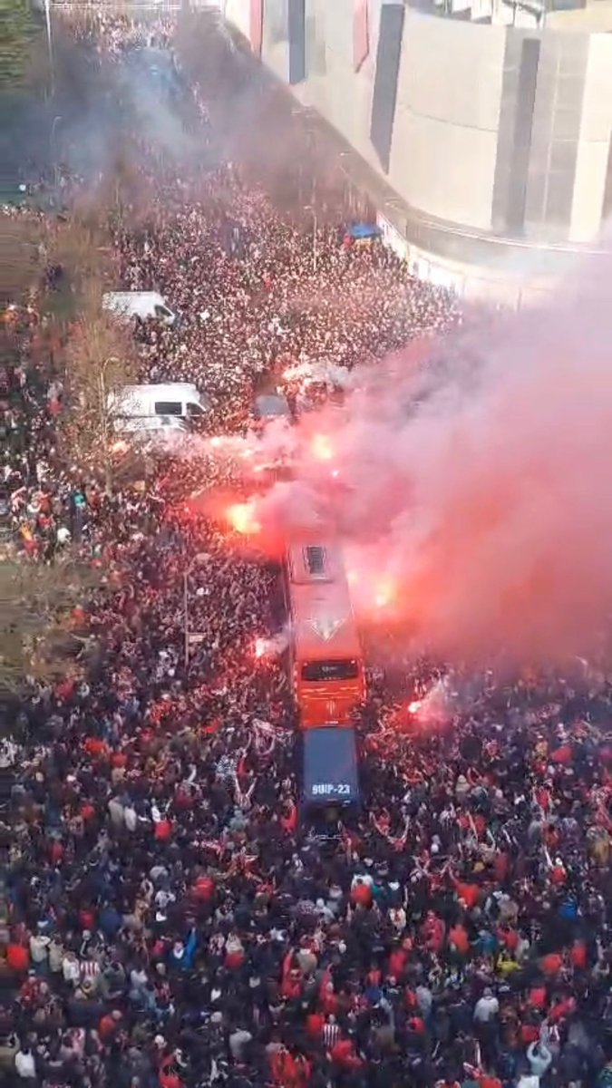 🔥 Nos envían esta joya… 

🤩 Real Sporting de Gijón.