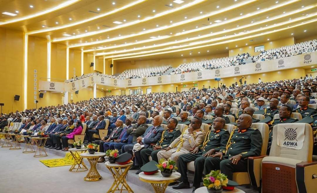 AdanechAbiebie's tweet photo. እንደ "አድዋው ዘማቾች" ከሰሜንም ፣ ከደቡብም ፣ ከምስራቅና ከምዕራቡም ጥሪያችንን አክብራችሁ በዚህ ታሪካዊ ፕሮግራም ላይ ለታደማችሁ እንዲሁም ለፕሮግራሙ ስኬታማነት አስተዋጽኦ ላደረጋችሁ አካላት ልባዊ ምስጋናዬን አቀርባለሁ::
የረዳን ፈጣሪ ይመስገን
ኢትዮጵያ በልጆቿ ታፍራና ተከብራ ለዘላለም ትኑር ።