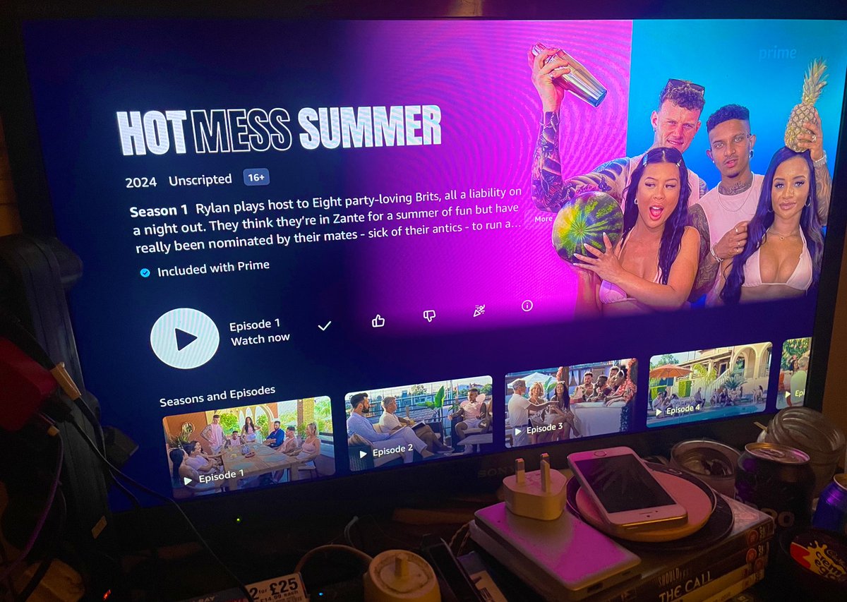 MrRobbieCatMan's tweet photo. Was just flipping and searching…
With adds errghh
And found my old friend @Rylan taking over! Yet again! On @AmazonUK @amazon tv! #HotMessSummer ! Never been there couldn’t cope these days feel olllddd lol send me Marbella any day #Essex bring on the drama and fireworks x magic https://t.co/HCbQdRZk4O