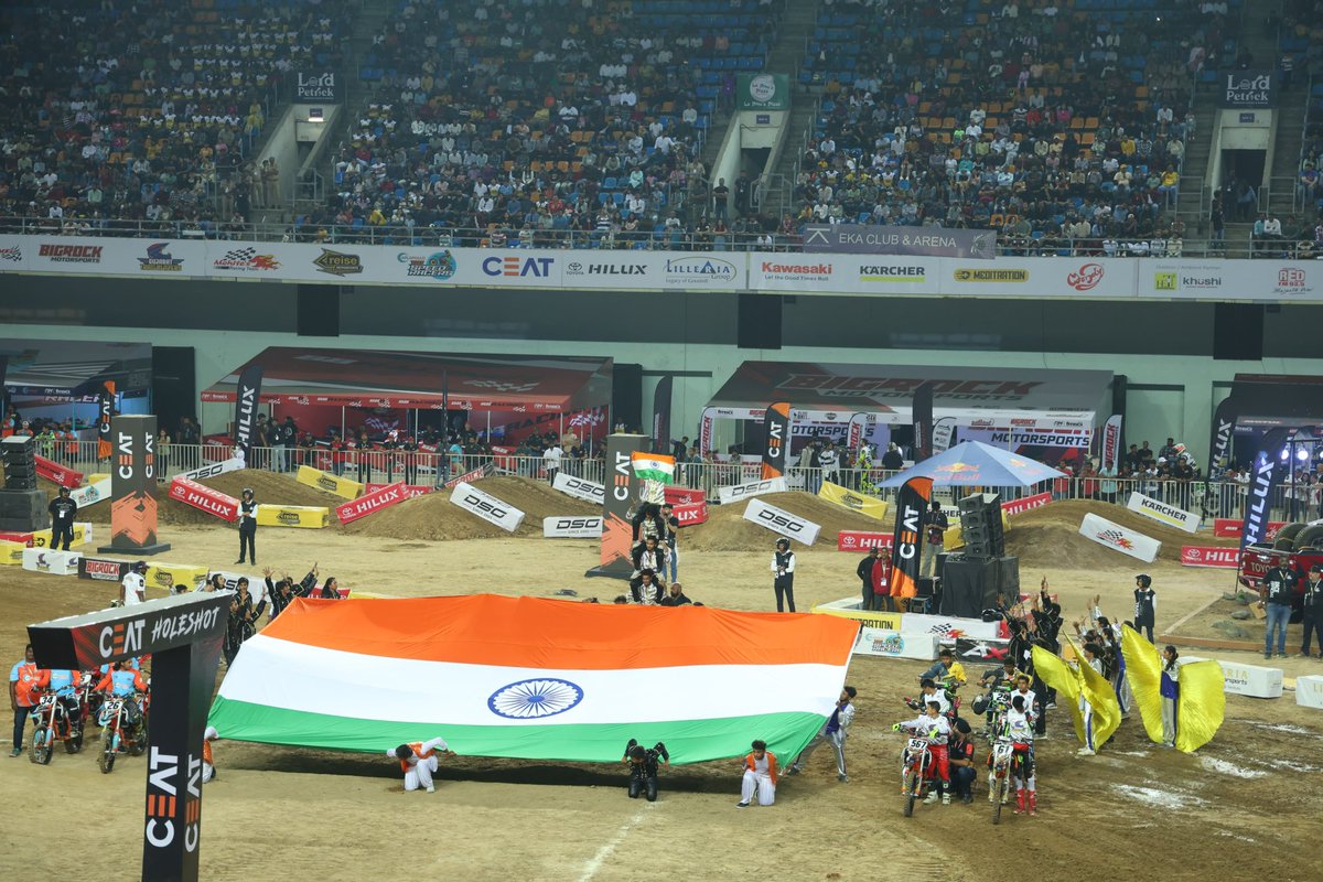 UditSheth's tweet photo. Delighted to welcome our Hon’ CM Sh @Bhupendrapbjp ji for Indian Supercross Racing League to Ahmedabad at TransStadia. 

We witnessed some exhilarating motorsport racing

Congratulations to Veer Patel CEO for this great work

#indiansupercrossracingleague #transstadia #ahmedabad https://t.co/UBFNvNuYVV