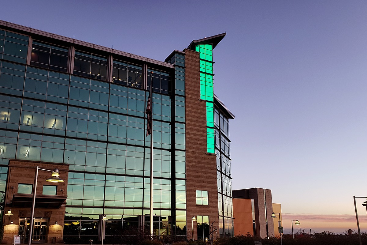 This weekend the Beacon of Hope shines kelly green for Gallbladder & Bile Duct Cancer Awareness Month. With approximately 12,350 new diagnoses projected this year, our commitment to supporting patients, caregivers, and dedicated clinical and research teams is stronger than ever.