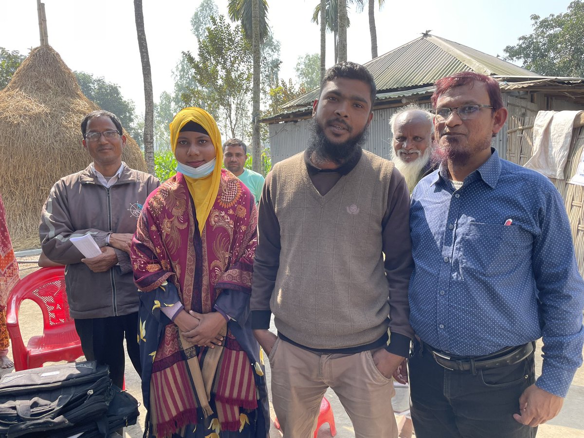 One of the PEP++ research teams in Nijpara Nautara, Dimla  
Nilphamari. From left to right: 
Research Assistant, 
2 health volunteers, and PEP++ District Supervisor