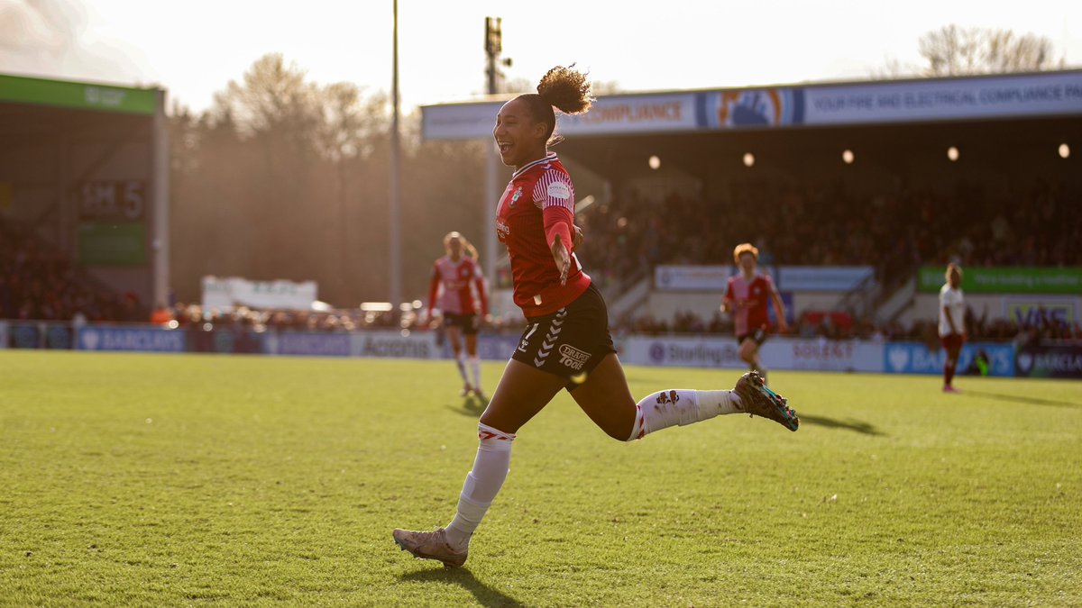 SaintsFCWomen's tweet photo. *Those* scenes 🤩 https://t.co/IQSxeE7r6B