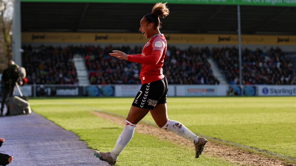 SaintsFCWomen's tweet photo. *Those* scenes 🤩 https://t.co/IQSxeE7r6B