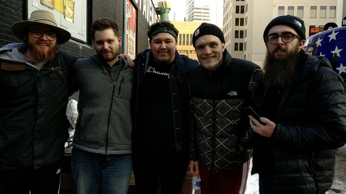 Danish_Dessert's tweet photo. Thanks @NeckDeepUK for the epic show last night, I'll see you in Chicago! I'm hoping this time I will get my Photo signed <3 https://t.co/n4v7I1k5Iq