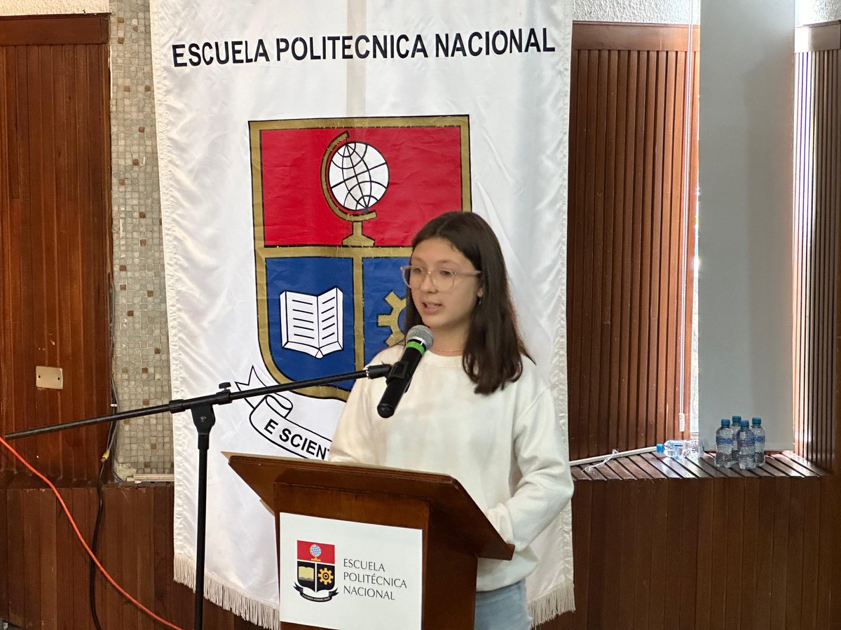 EPNEcuador's tweet photo. 🔴 BOLETÍN | La #EPN fue el escenario de un evento sin precedentes donde invitadas destacadas compartieron sus experiencias y reflexiones sobre el papel de la mujer y la niña en la ciencia.

🔶 Infórmate más sobre este tema aquí 👉 https://t.co/8tYGIRSjJC https://t.co/wglDeCVkZr