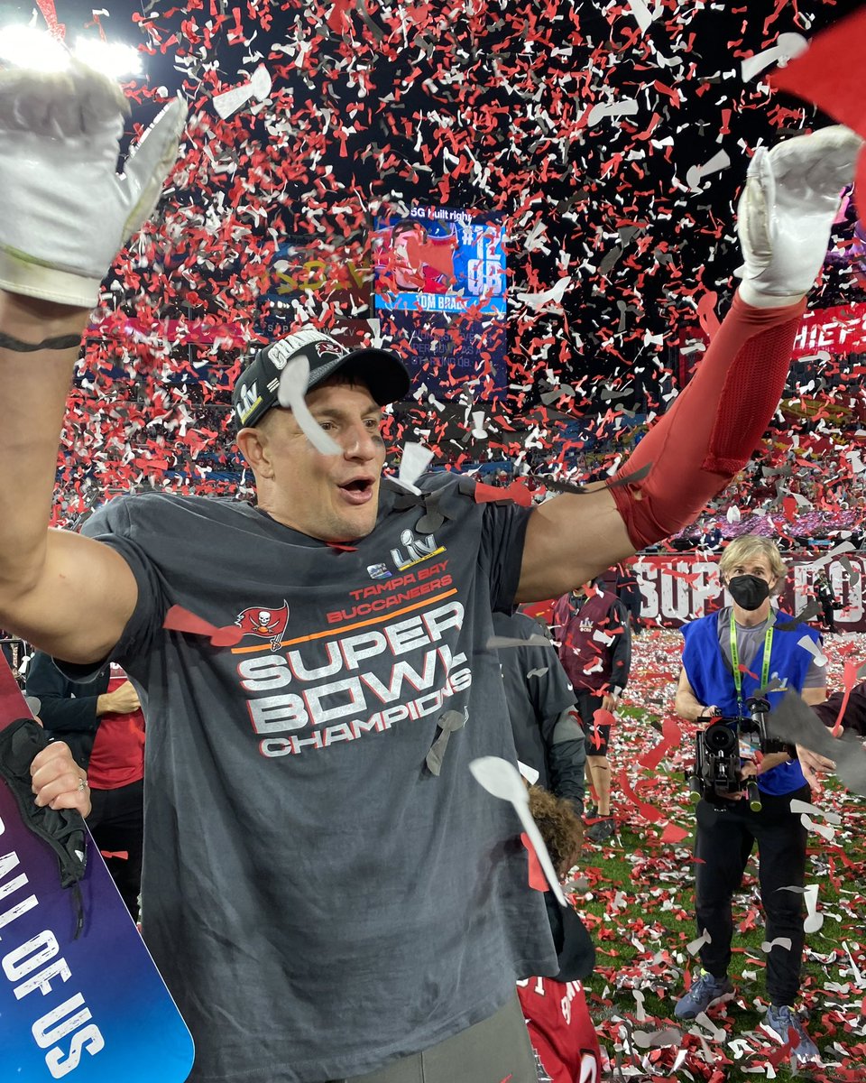 It’s the biggest Sunday of the season 🏆 Gronk is no stranger to February football… 🏈 5 Games 🙌 29 Catches 📈 364 Total Yards 💥 5 Touchdowns 💍 4-Time Champion 📸: @RobGronkowski