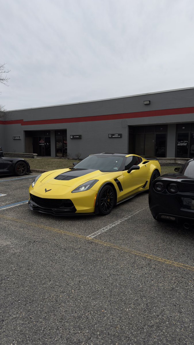 SlaeGod's tweet image. Fastest car on your and your friend’s TL