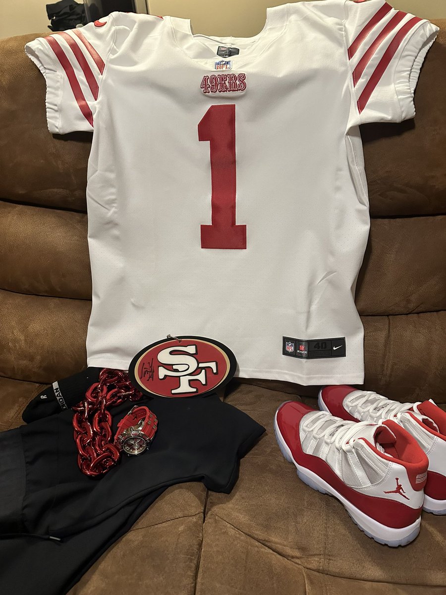 Delta49erx's tweet photo. My Game Day gear! #REPTHATSHIT #49erx #FTTB https://t.co/TRYXsjDxpD