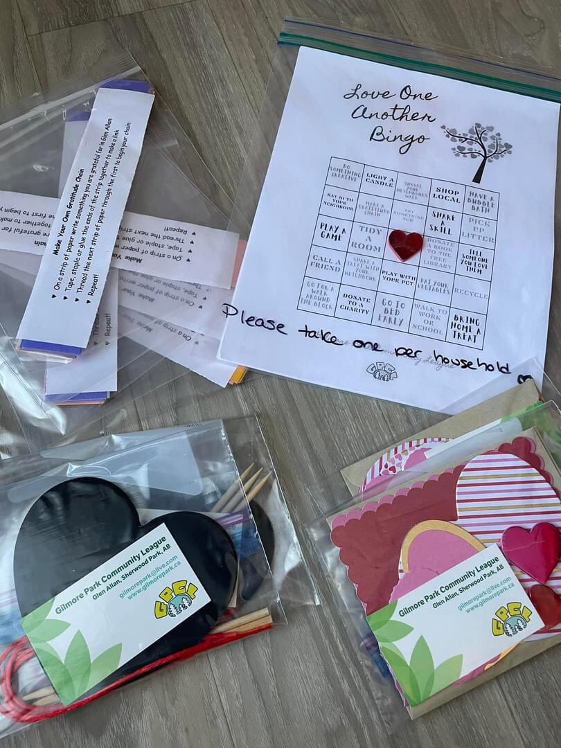 GilmoreParkShPk's tweet photo. Valentine card making, gratitude chains and Love One Another Valentines bingo are in the little libraries around Glen Allan today Sunday Feb 11! Limited supplies. #shpk #monthofkindness https://t.co/8OkGxIOX6T