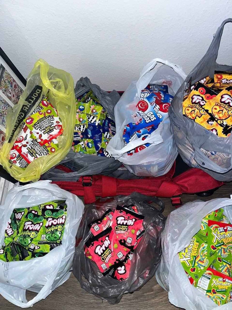 *AUTHENTIC*
DEVOUR EDIBLES😈🍬 
INFUSED 💎🍯
500mg
💥(EXTREMELY POTENT)💥