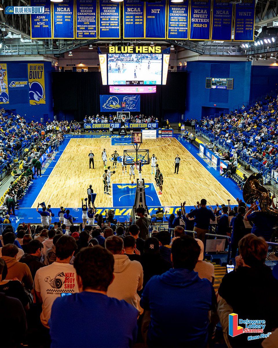 Delaware Men’s Basketball (@delawarembb) on Twitter photo The Bob was rockin' 🤘 The Bob was rockin' 🤘