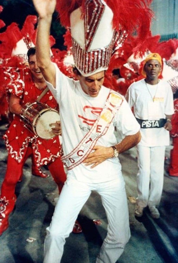 🕺

#RioCarnival 
#AyrtonSenna