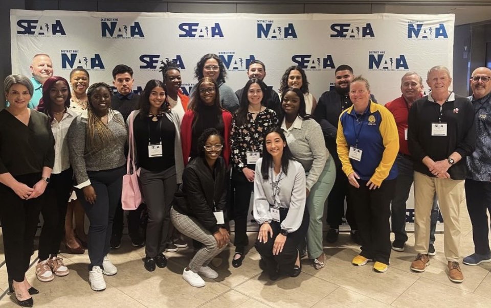 Fair to say that we were well represented at @SEATA9 this past weekend in the ATL. Faculty, MSAT, & DAT studentd and alums. Now today we represent in the super bowl Go Chiefs Tiffany & Julie!!!!