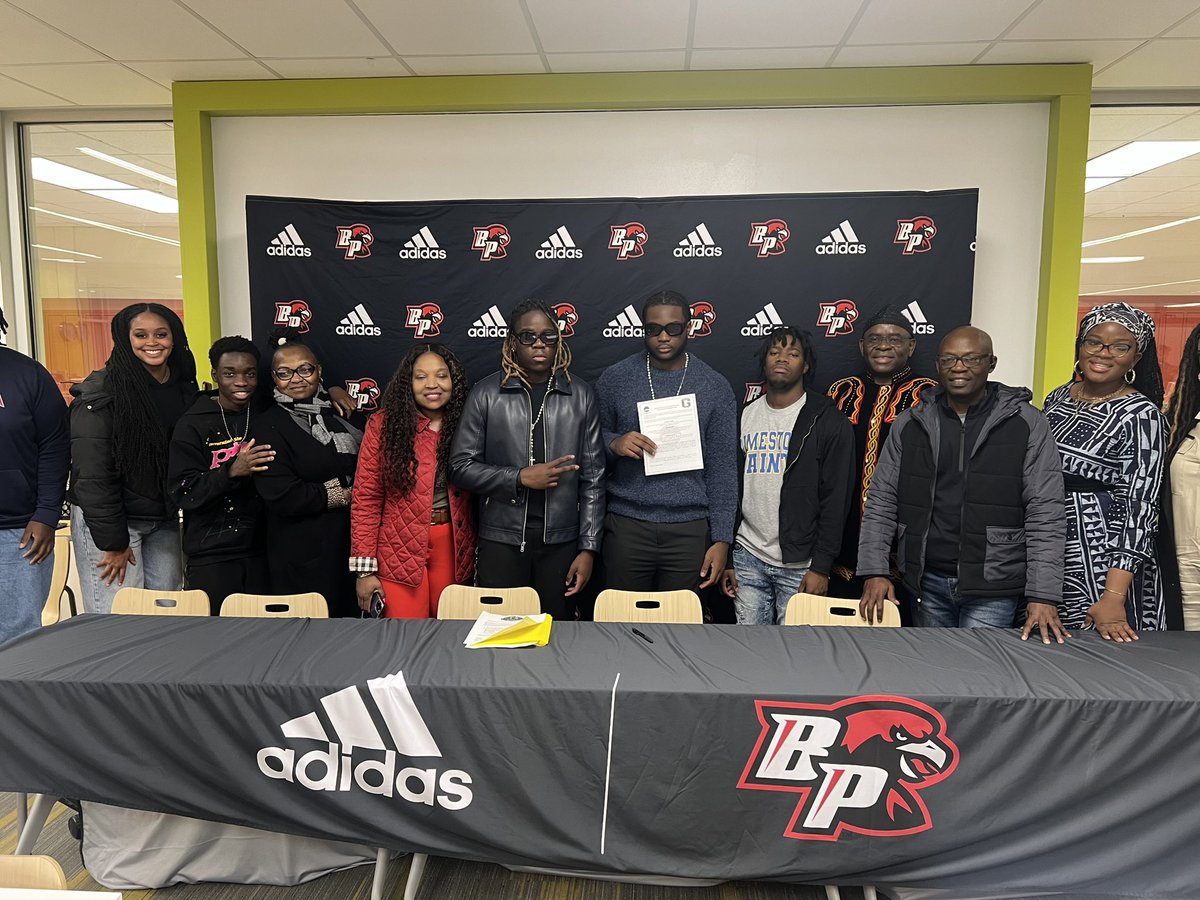 It’s official signed sealed and stamped <a href="/GlenvilleStFB/">Glenville State Football</a> <a href="/Coach_Mayer/">JJ Mayer</a>