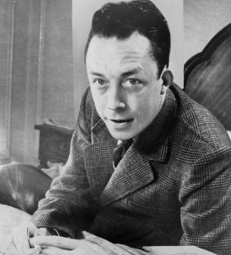 Libros212's tweet photo. "Pero sobre todo, para ser, nunca intentes parecer".

-Albert Camus https://t.co/oCzrsW5vGg