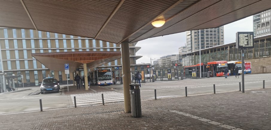 DrechtjeDD's tweet photo. Drechtje spreekt... Wie de macht past, trekke 'm aan

Een gemeente die uitvoert waar inwoners blij van worden. Als  dat niet goed gaat, komt er opstand.  Neem nou bus 41

Lees verder via de link: https://t.co/AI1kATyox5 https://t.co/sTFioMXNqy