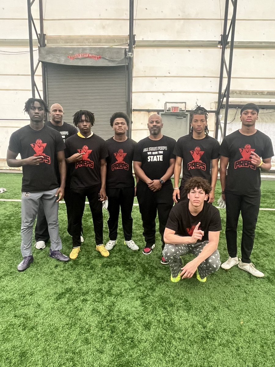 Had a great time coaching and watching these young DB’s competing @EdOBrienCFB all state preps camp. Shout out to all of the top DB performers #DBSDOITBETTER