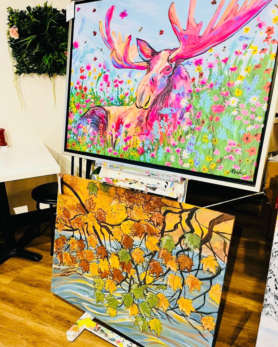 Andrea_Khanjin's tweet photo. #ColoursOfCourage: A Cancer Survivor Journey marked #WorldCancerDay @BloomBistro, featuring #ArtbyAlexandraGronfors, an award-winning artist, Stage 4 cancer survivor.

Part of the proceeds will benefit @RVHFoundation.

Thank you #TeamKhanjin member Kat for attending on my behalf. https://t.co/XJIYfBpxBo