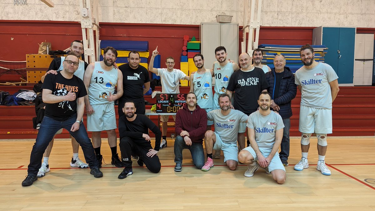 Nancy_Basket_C's tweet photo. Fin d'une série de 7 défaites ce week-end. 😅 Le collectif y a que ça de vrai 🏀 https://t.co/atpnBtpuom