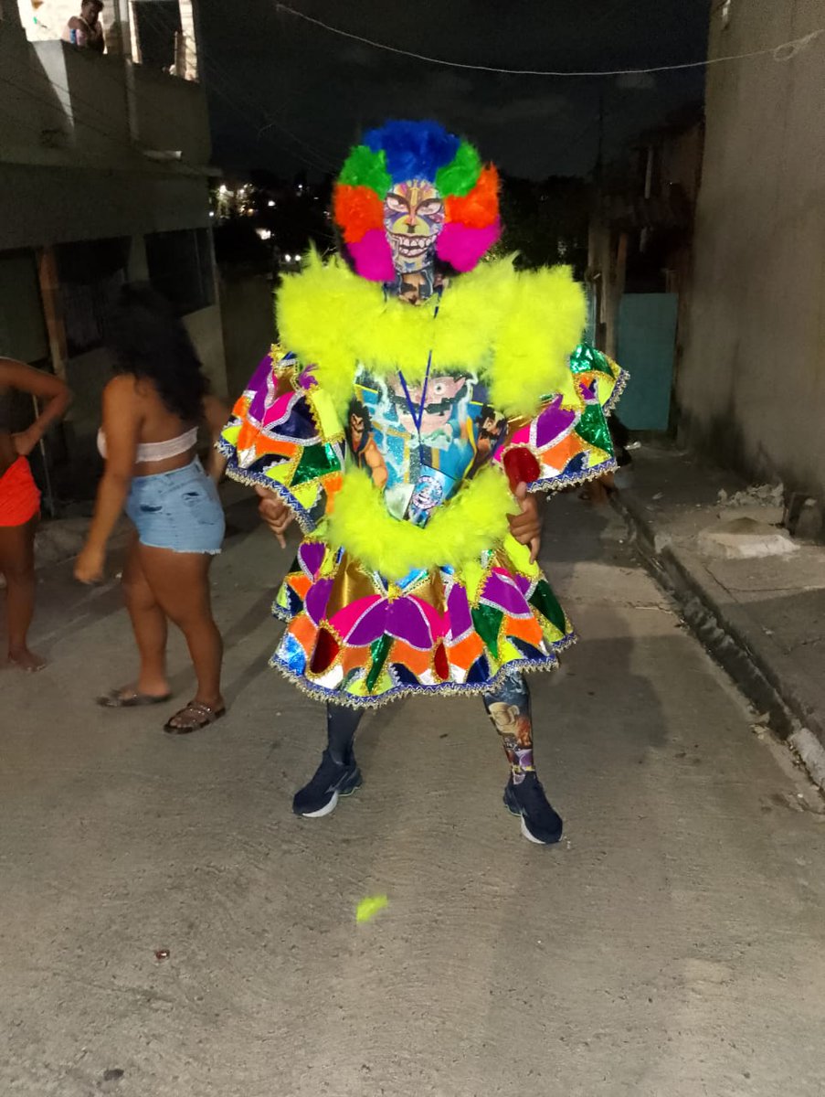 Tropa do Clash Royale faz o 🅿️
<a href="/NenhumTurma/">Turma Perigo Nenhum</a>