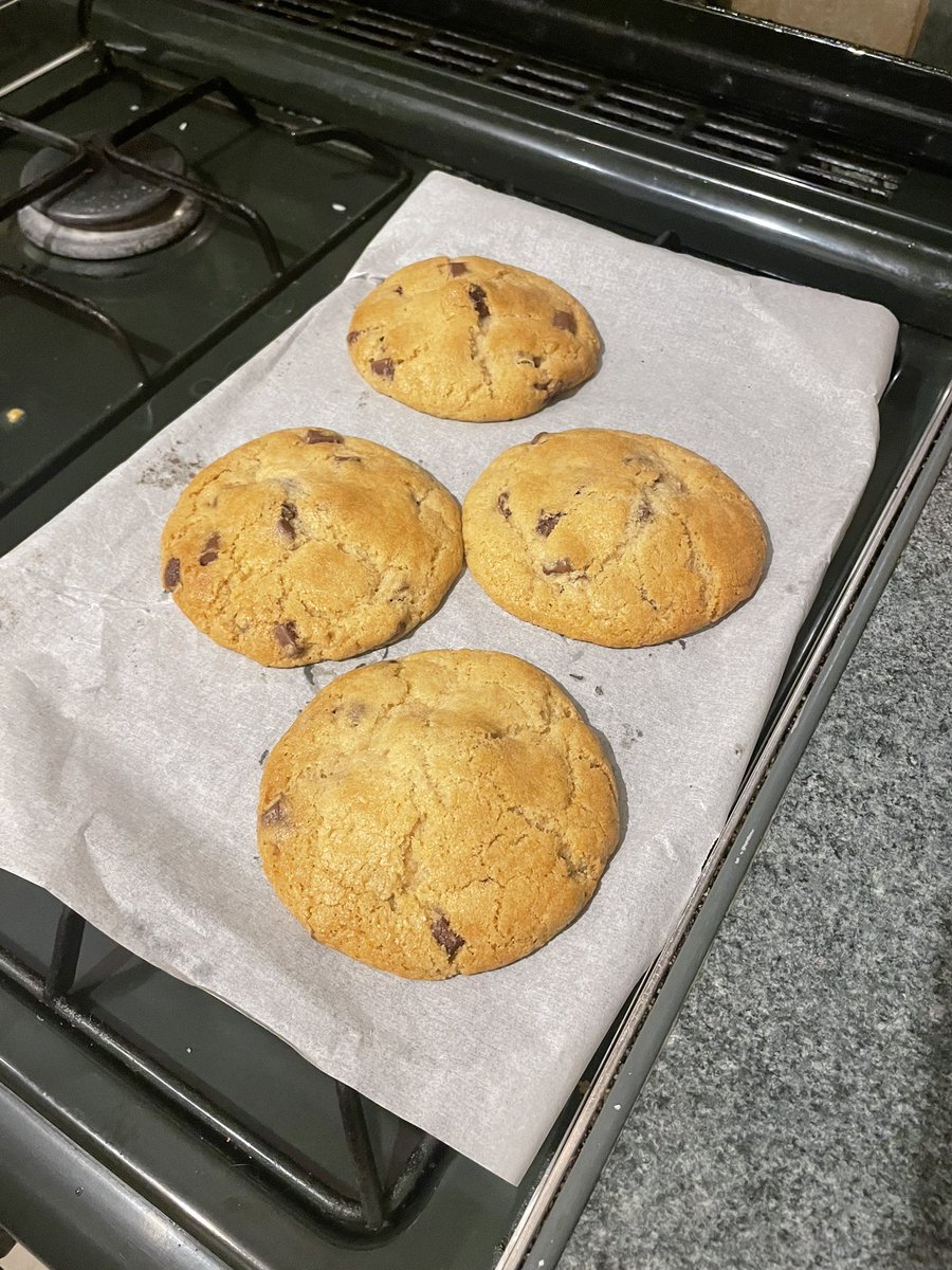 JodieHamson's tweet photo. @BethanyMThorne @holmz1980 We made our own 😋 https://t.co/SfBotfgLkZ