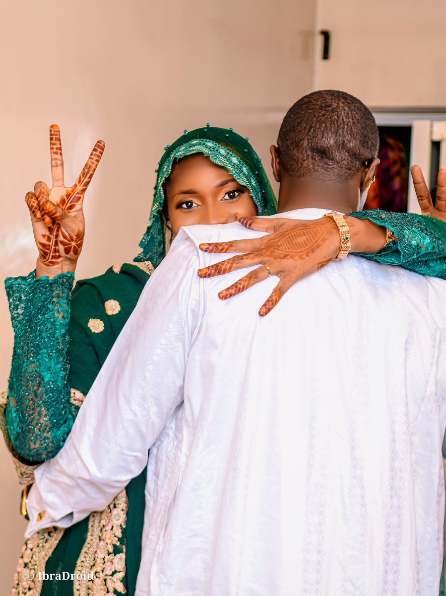 SBoussoo's tweet photo. Diarra Dame Diagne 
Niarel  tanta ♥️💍✌️ https://t.co/0Nwn6b8Q6Z