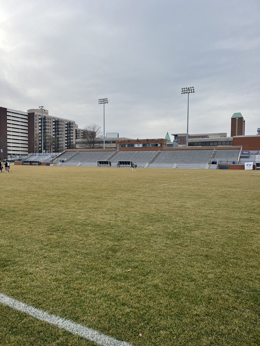 Had the best time yesterday at <a href="/SLUWSoccer/">Saint Louis Women's Soccer</a> ID clinic! Thank you <a href="/kshields12/">katie shields</a> for hosting such an amazing camp! Roll Bills💙👏🏼🔥 <a href="/ImYouthSoccer/">ECNL/GA/Recruiting/College Soccer</a> <a href="/ImCollegeSoccer/">College Soccer Truth ™</a> <a href="/ECNLgirls/">ECNL Girls</a> <a href="/summitsoccer026/">Summit Soccer</a>