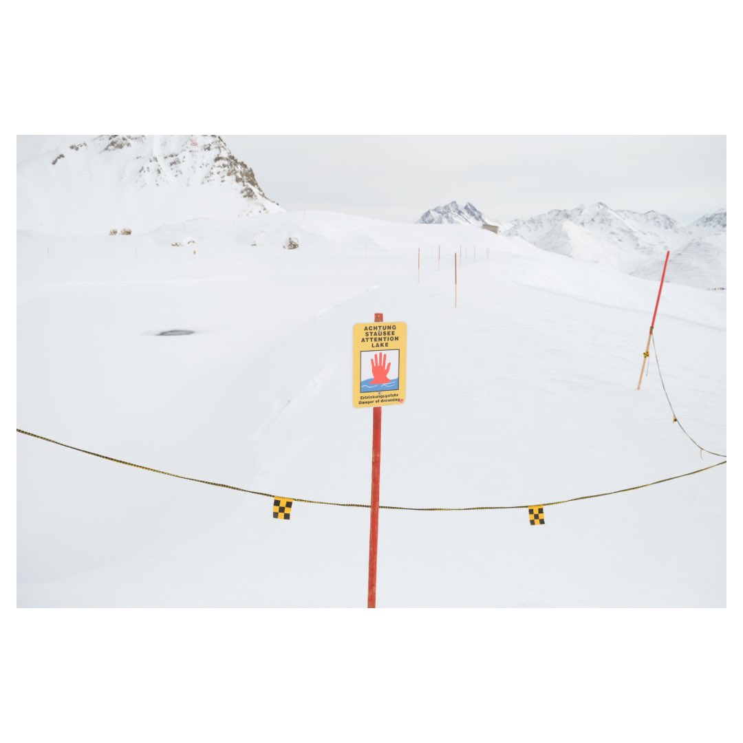 Alexander Williamson (@alexjohnwill) on Twitter photo St Anton, January 2024
From Inverse Alpinism series:
alexander-williamson.com/inverse-alpini…
<a href="/FujifilmUK/">FUJIFILM UK & Ireland</a> <a href="/skimagonline/">SKI Magazine</a> St Anton, January 2024
From Inverse Alpinism series:
alexander-williamson.com/inverse-alpini…
<a href="/FujifilmUK/">FUJIFILM UK & Ireland</a> <a href="/skimagonline/">SKI Magazine</a>