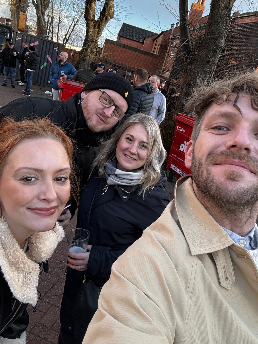 Cheeky villa park gig with the legend Birchie and co. Little Duke nailed it, villa not so much but a great effort! :(?