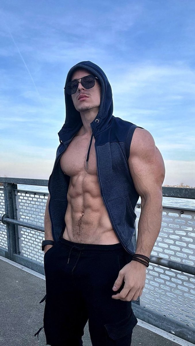 Alphaacash's tweet image. Who’s ready to serve tonight ?😈🔥