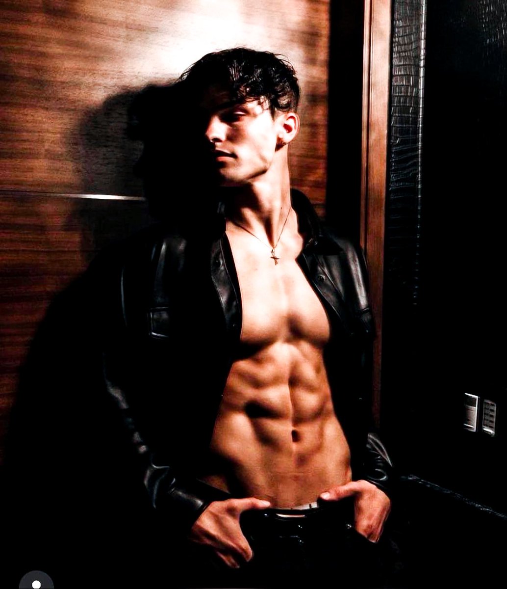 RageOfAReaper's tweet photo. β #SeductiveSundayβ¦ ; #SinnersSundayβ¦
Don't need him. He's not interested. https://t.co/3qwfGzOm7a