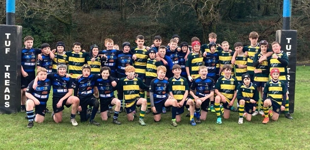 Today we welcomed <a href="/CefneithinRFC/">Cefneithin RFC</a> U13s to Pontyberem Park. Rygbi arbennig gan boys Yr Eithin. Da iawn chi! Bois y Bont dalwch ati! Dal yn browd iawn ohonoch. Brilliant to see so many playing rugby on Sunday mornings. <a href="/WRU_Community/">WRU Community - Wrth galon y genedl</a> <a href="/WRU_Scarlets/">WRU/SCARLETS - UN CYMUNED</a> <a href="/AllWalesSport/">All Wales Sport</a>