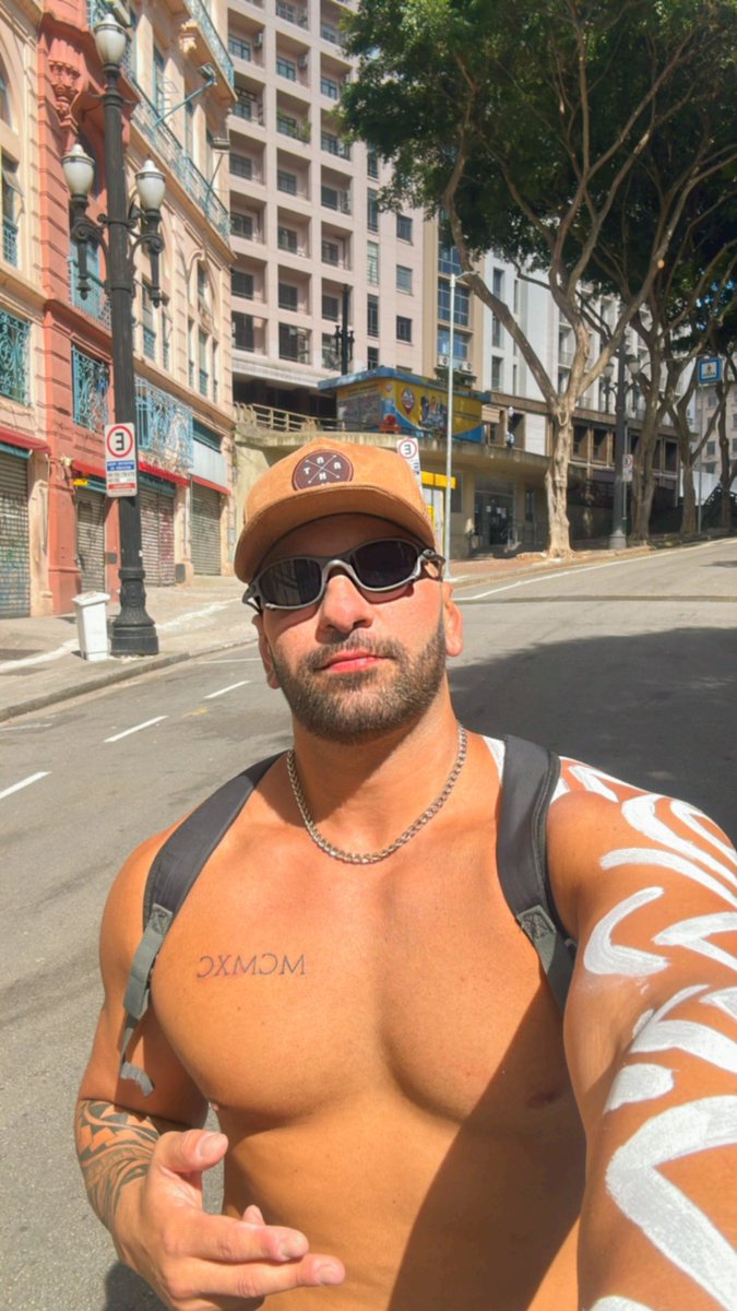 Ta afim de mamar no carnaval ? Só cola ae família 😈🍆