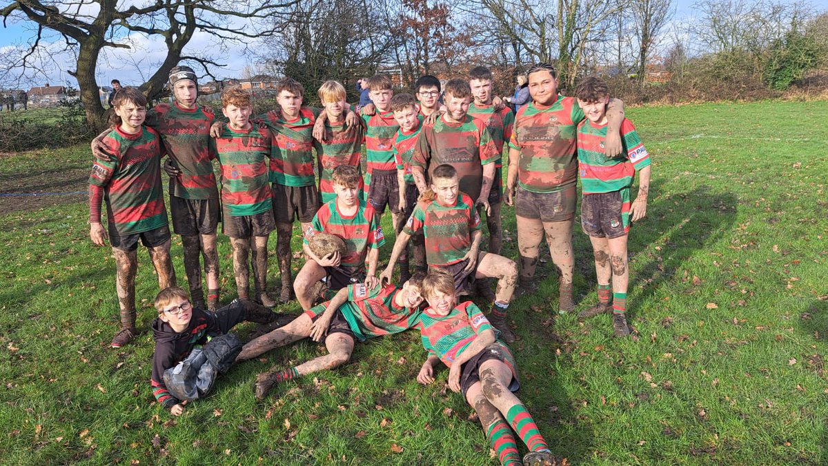 Well done to our our U13’s Greens who travelled over to Lancashire yesterday for a preseason game ahead of the 2024 <a href="/COHDRL_Official/">CITY OF HULL & DISTRICT RL</a> season 💪🏼

<a href="/GolborneParkPir/">GolborneParksideARLFC</a> 0 - 12 <a href="/MytonWarriors/">Myton Warriors ARLC</a> Greens

Thanks to Golborne for hosting us 🙏 

🏉❤️💚
#UpTheWarriors #CommunityRL