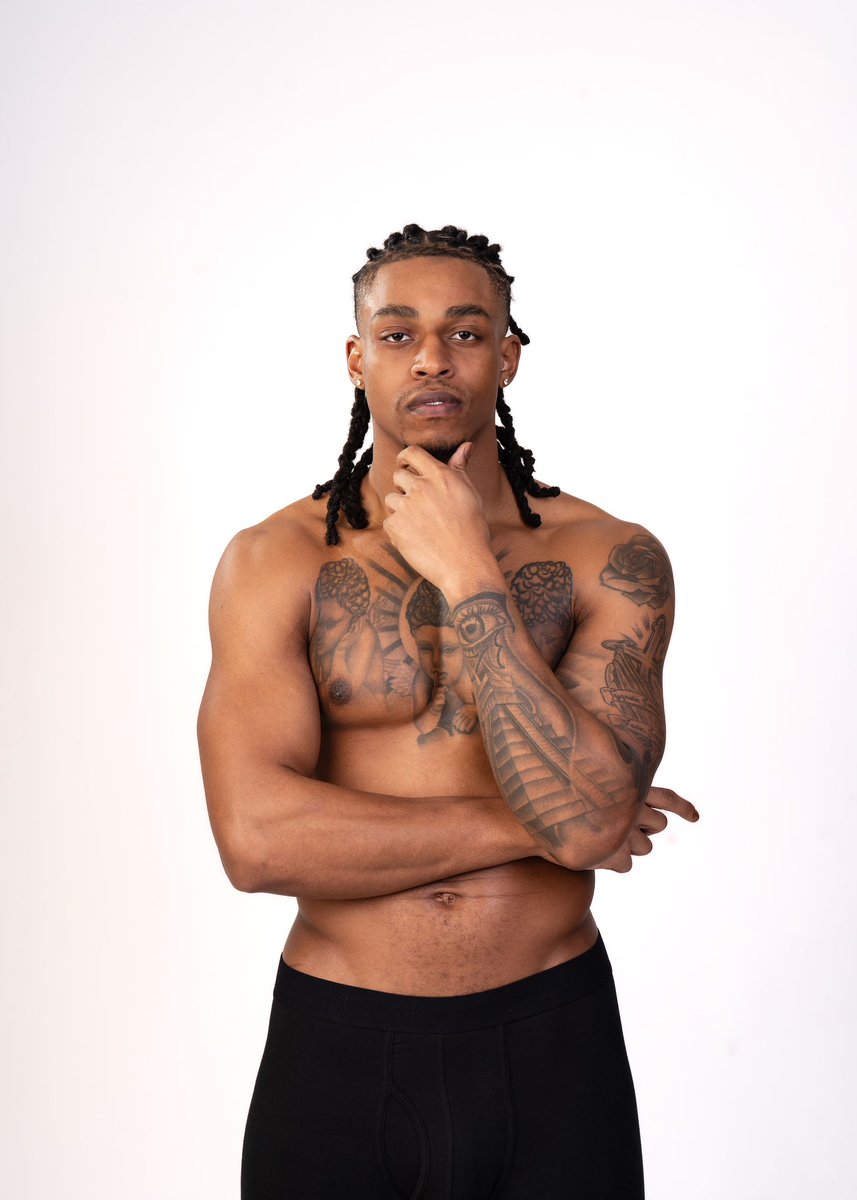 Gitty Jones 💙 tweet media